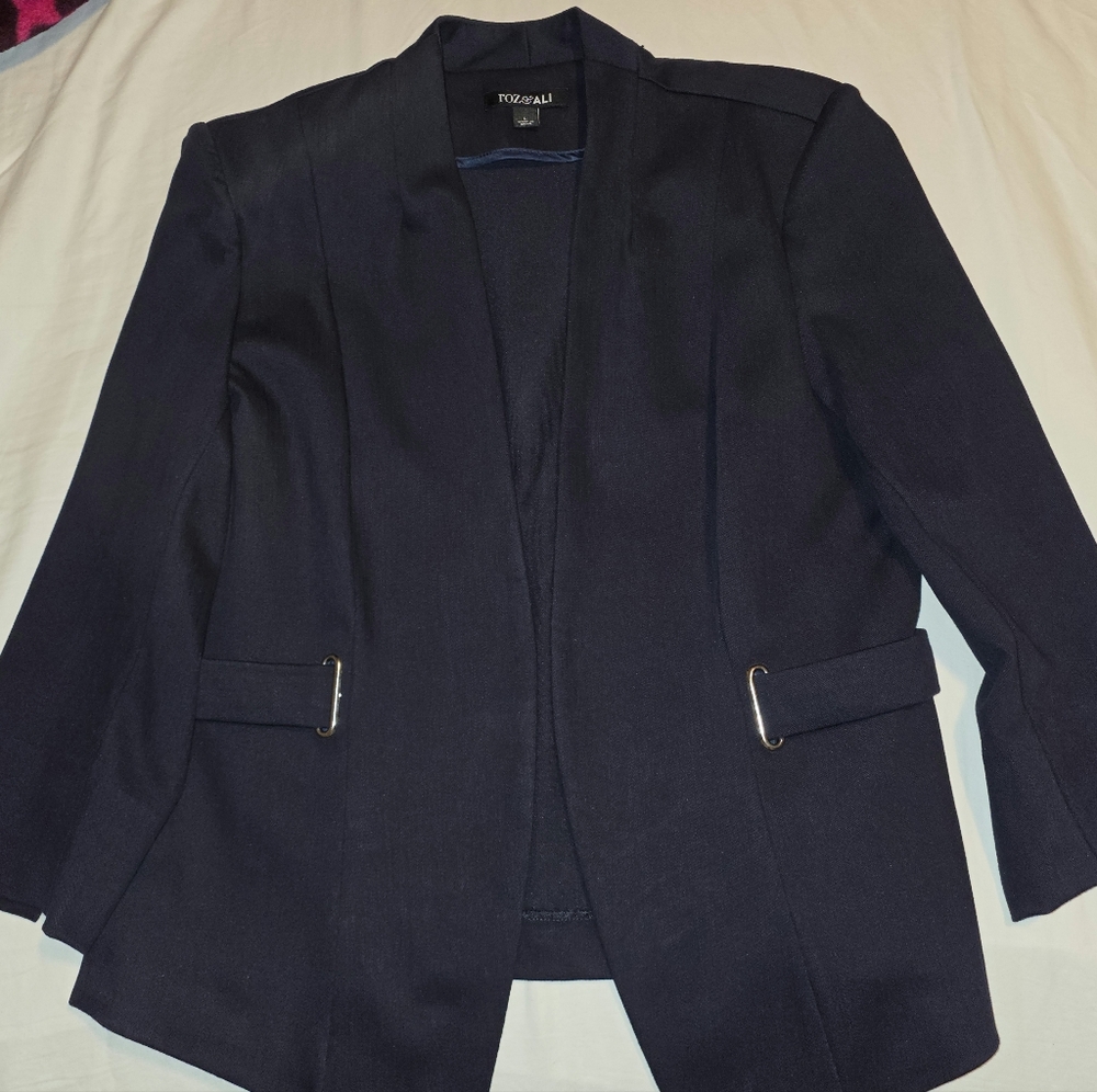 Dressbarn Roz & Ali Navy Blazer Large